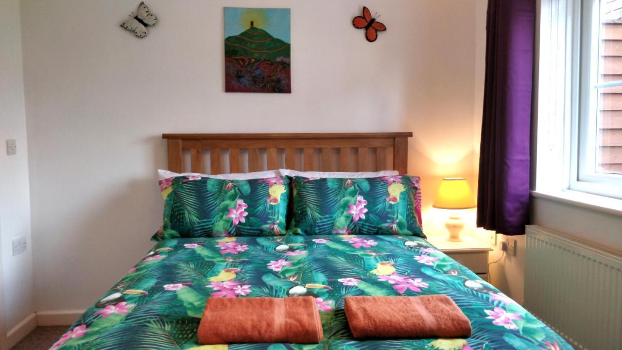 Avalon Retreat Self Catering Vegetarian In The Heart Of Glastonbury